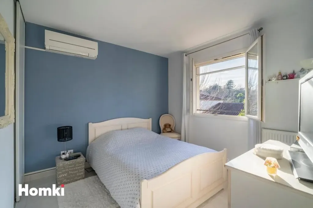 Chambres - Maison avec Piscine et Jardin à Marseille 11