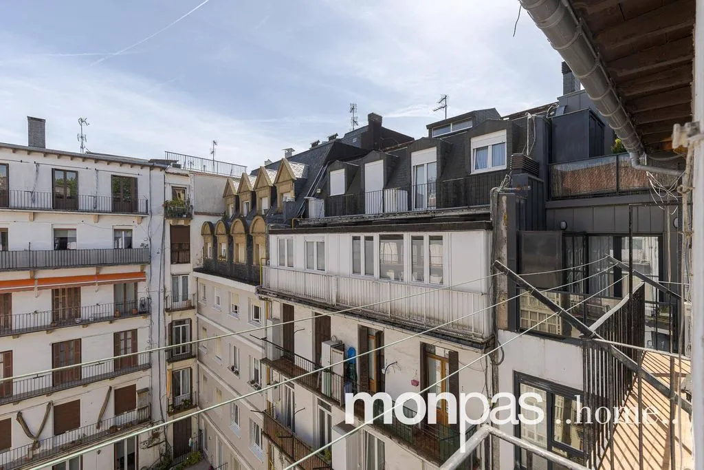 Balcon - Luxury Apartment with Central Location in San Sebastián