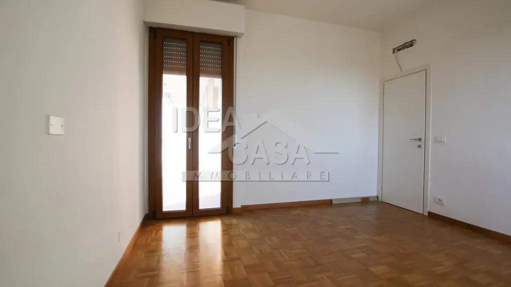 Pièces - Spacious Apartment with Lift in Concordia