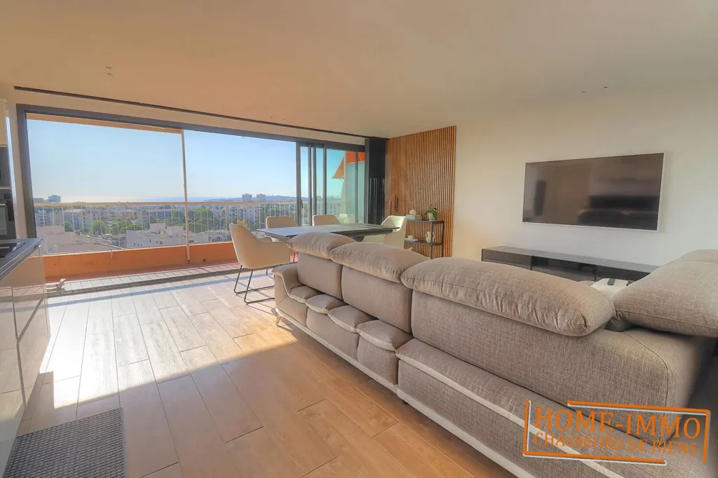 Elutuba - 3-Bed Apartment with Sea View in Antibes