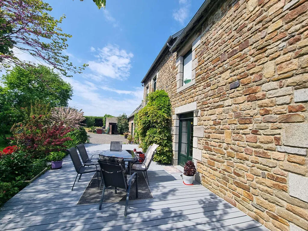 Terrasse - Maison en Pierres avec Jardin à Marcey-les-Grèves