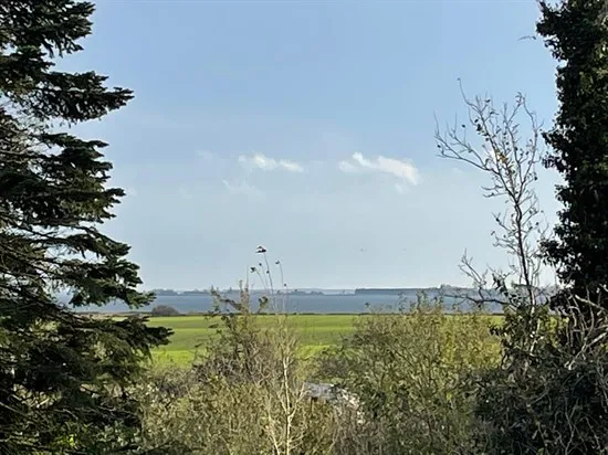 Aed - Year-Round Plot with 5G Coverage in Fejø