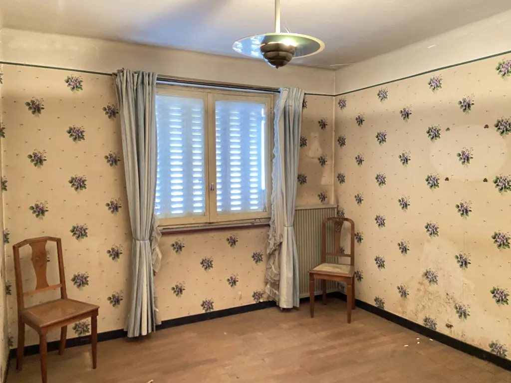 Magamistoad - Old House with Potential Duplexes in Saint-Genis-Laval