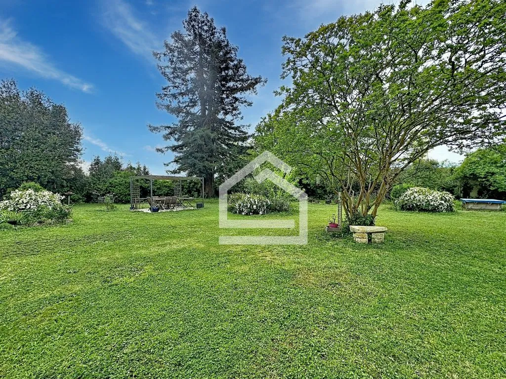 Aed - Historic House with Garden in Margaux