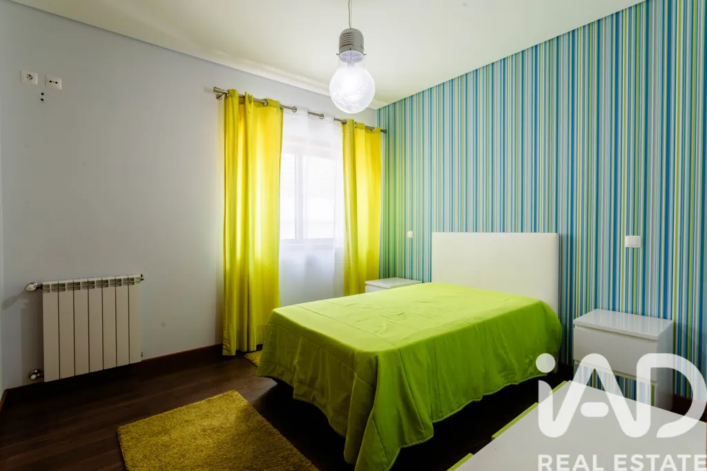 Chambres - T3 Apartment with Private Terrace in Pardilhó Centre