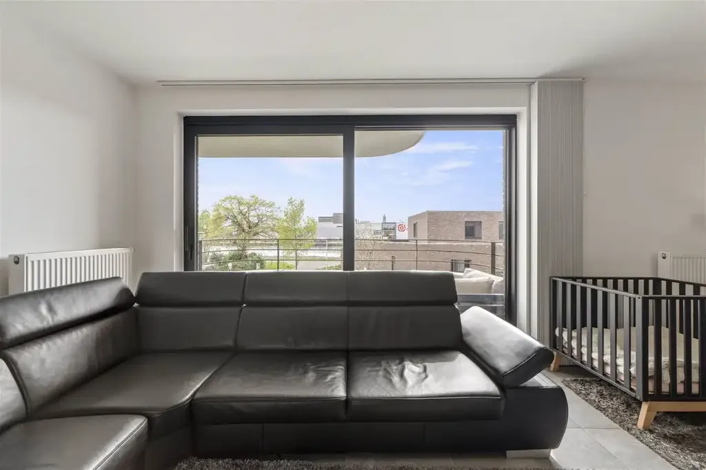 Elutuba - Stylish Apartment with Canal View in Hasselt