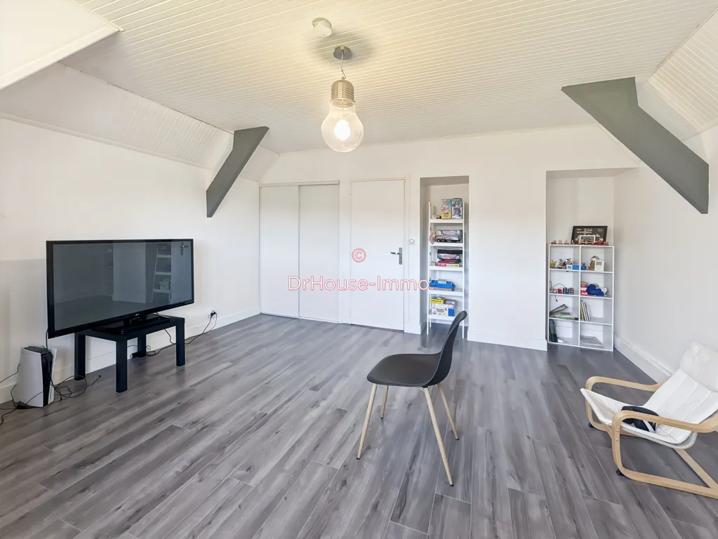 Séjour - Maison Familiale avec Piscine à Changé