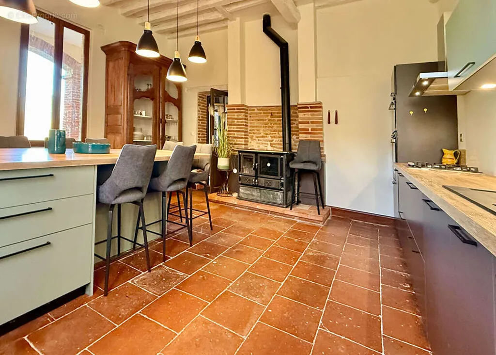 Cuisine - Manoir du XVIIe siècle avec Piscine près de Toulouse