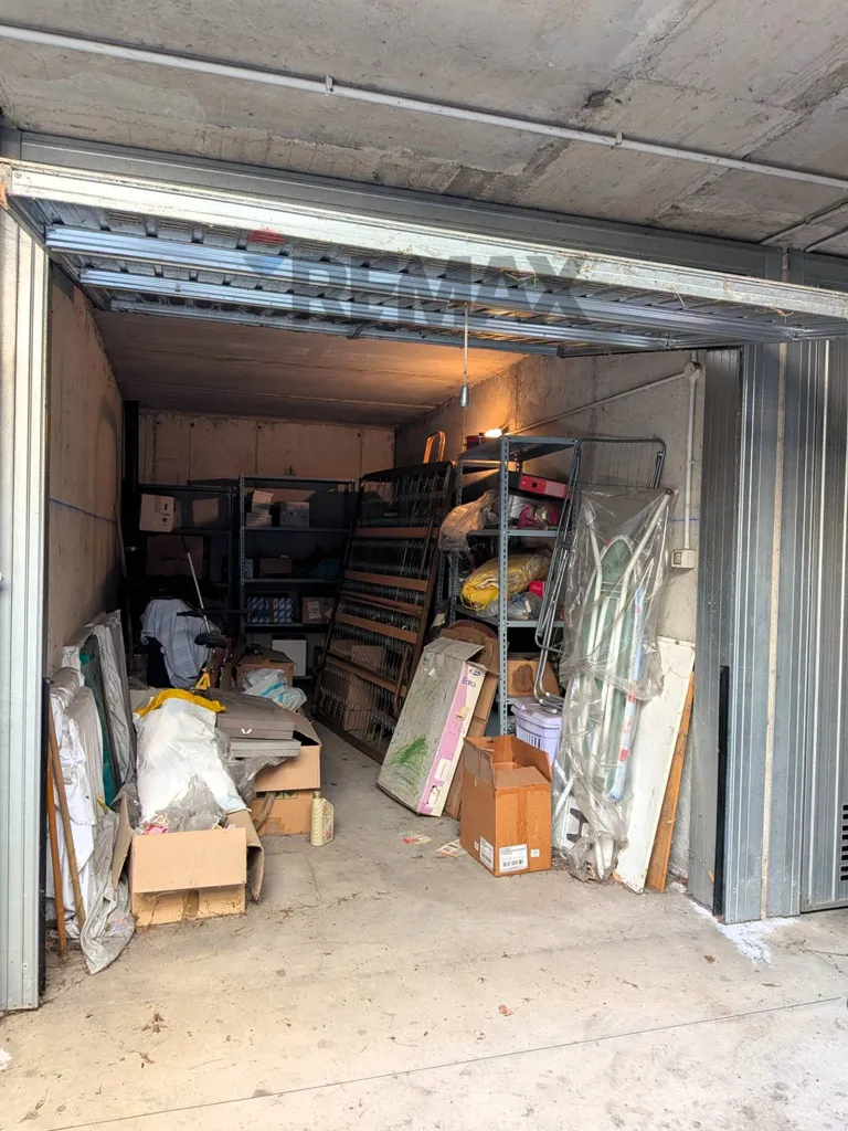 Garaaž - Garage Pair in Strategic Location, Gorgonzola