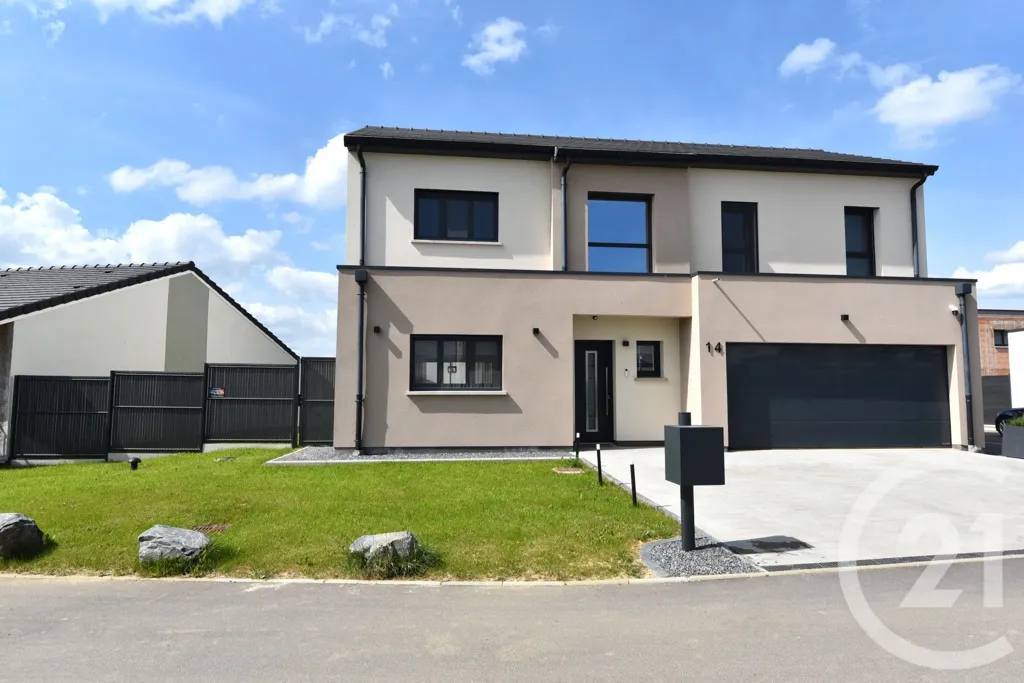 Extérieur - Maison Récemment Construite avec Terrasse à Breistroff-la-Grande