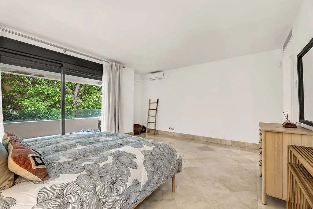 Magamistoad - Luxury Flat with Pool Views in Marbella East