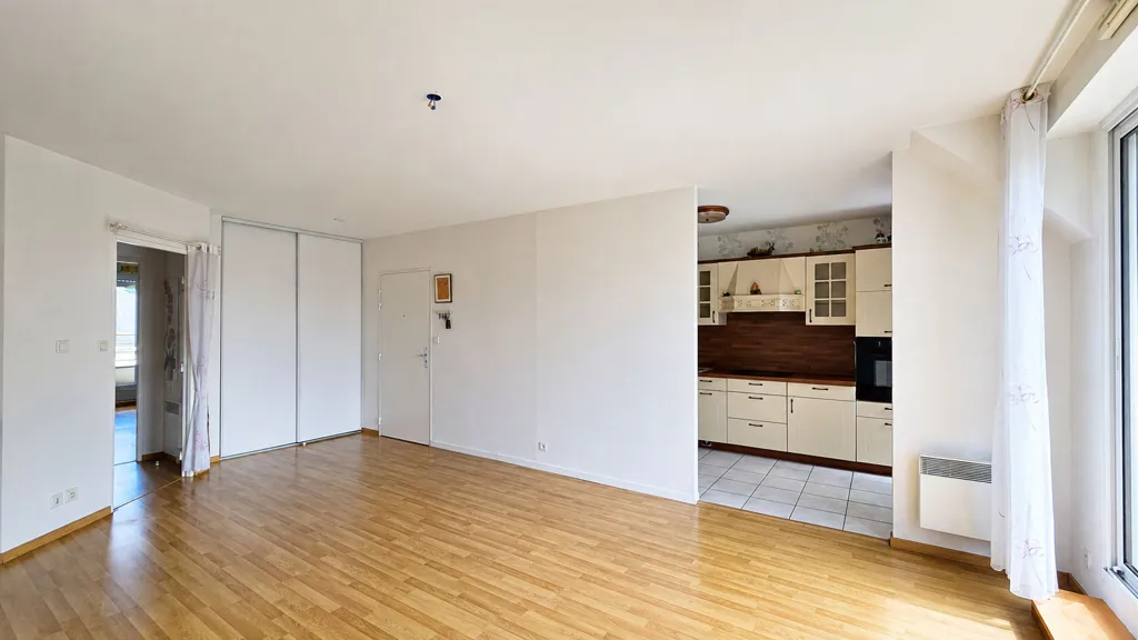 Elutuba - Bright 3-Bed Apartment with South Terrace in Ploërmel