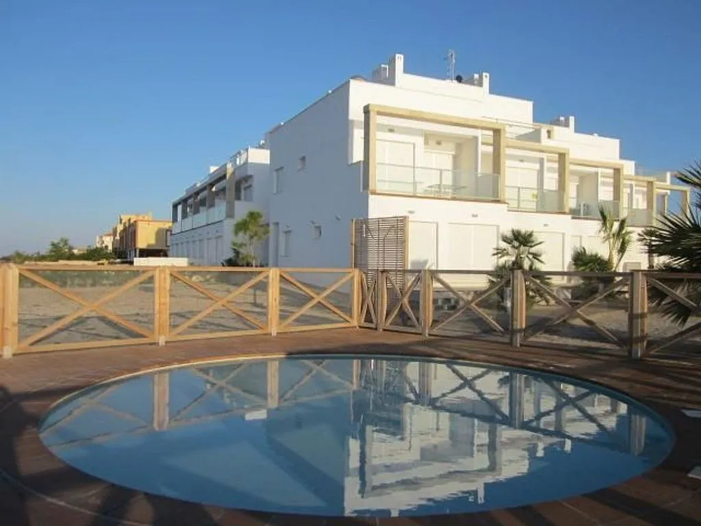 Piscine - Modern Apartment with Sea View in Manga