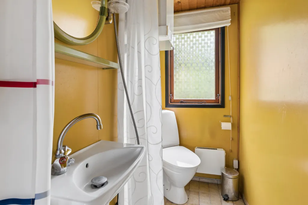 Vannitoad - Charming Holiday Home with Sejerø View in Fårevejle