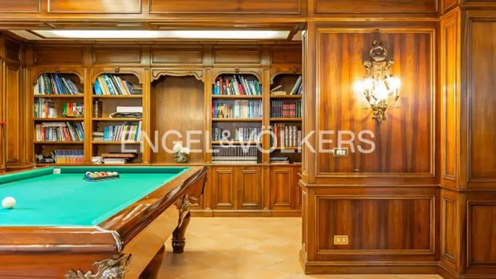 Office - Villa with Private Park in Nuova Palocco, Rome
