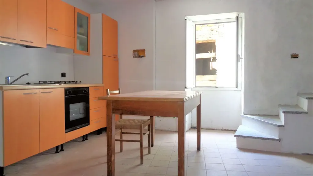 Cocina - Rearfitted Apartment with Terrace in Ormea