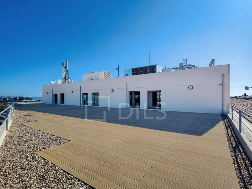 Terrass - Office with River View in Marvila, Lisbon