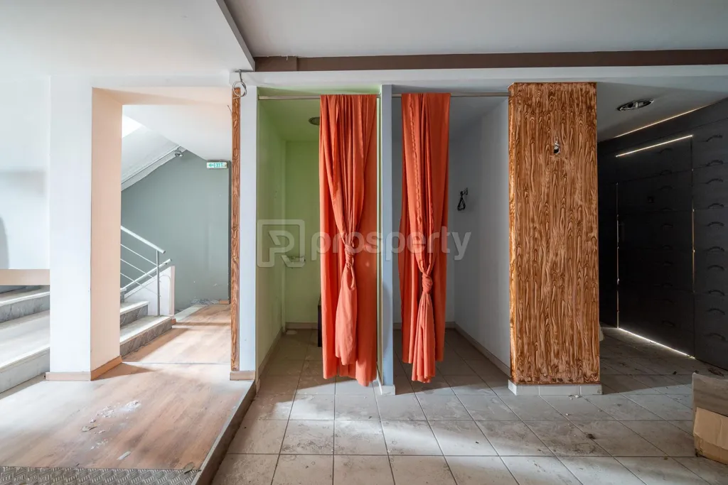 Esik - Dual Apartments with Balconies in Zografou