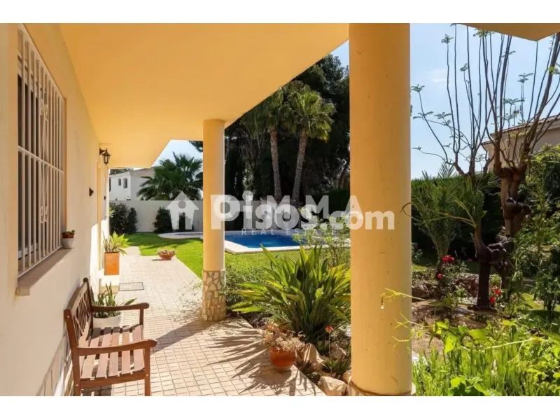 Terrass - Chalet with Garden in La Nucía