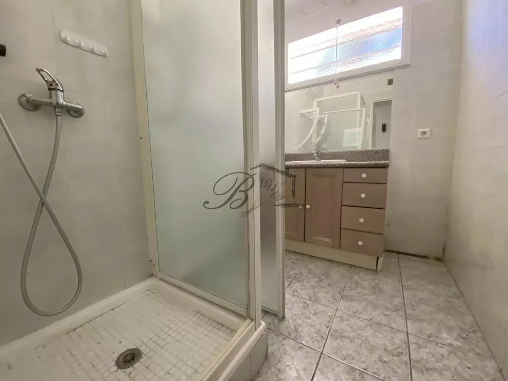 Bagni - Luxury House with Plot in La Tour-d'Aigues