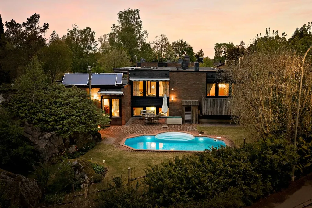 Maison 8 pièces à Örebro kommun