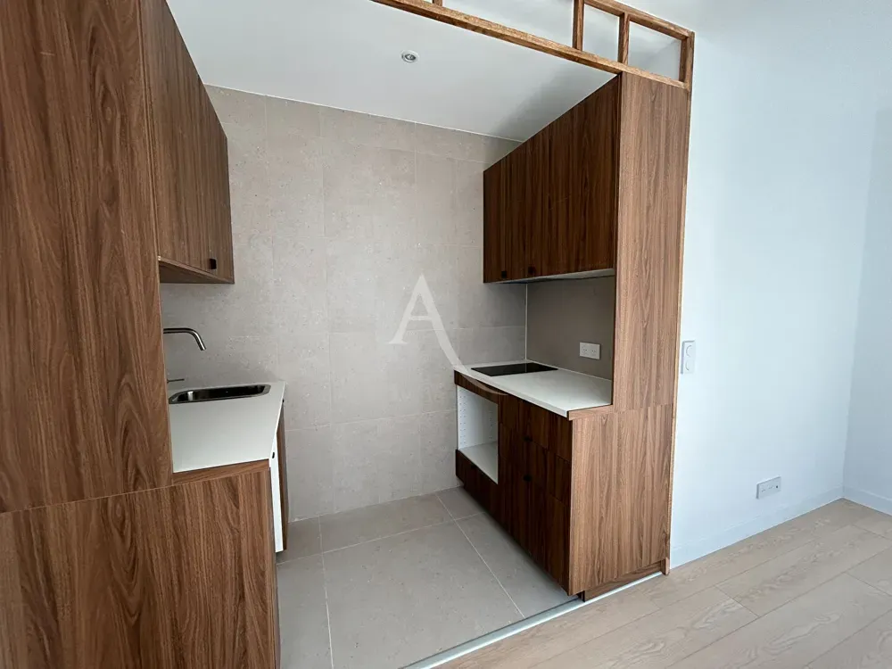 Cuisine - Appartement Refait à Neuf en Centre-ville de Saint-Nazaire