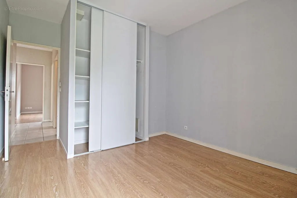 Pièces - Appartement 'Comme une Maison' avec Vue Dégagée à Bayonne