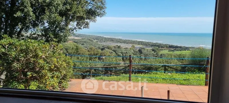 Toad - Villa with Panoramic Views in Orbetello