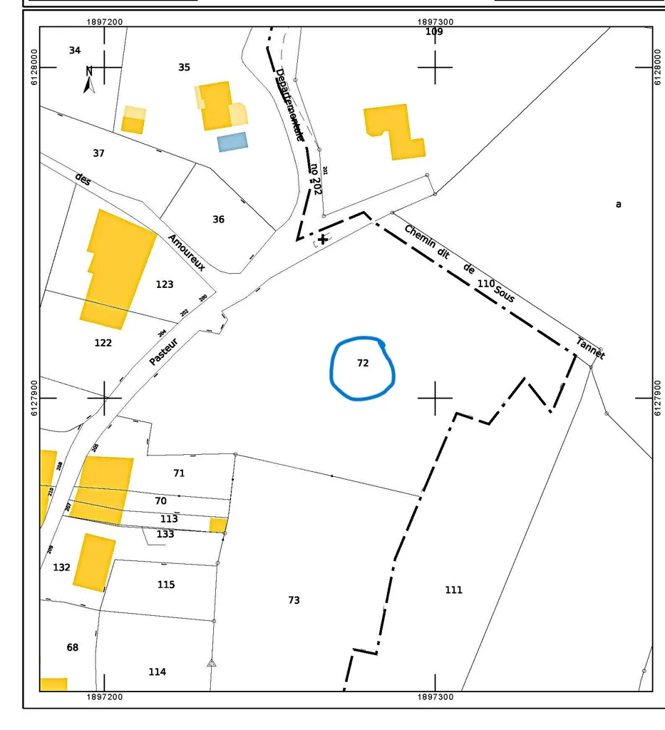 Terrain Constructible avec Parcelle Agricole à Cornod
