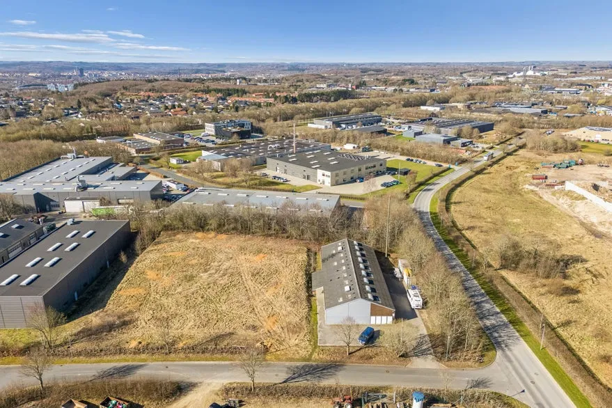 Aerial - Flexible Business Property with Divisions in Silkeborg