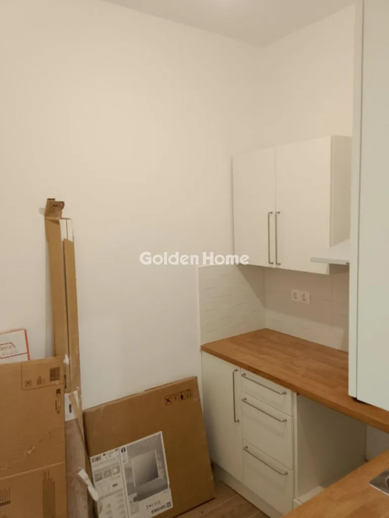 1-room apartment in GR