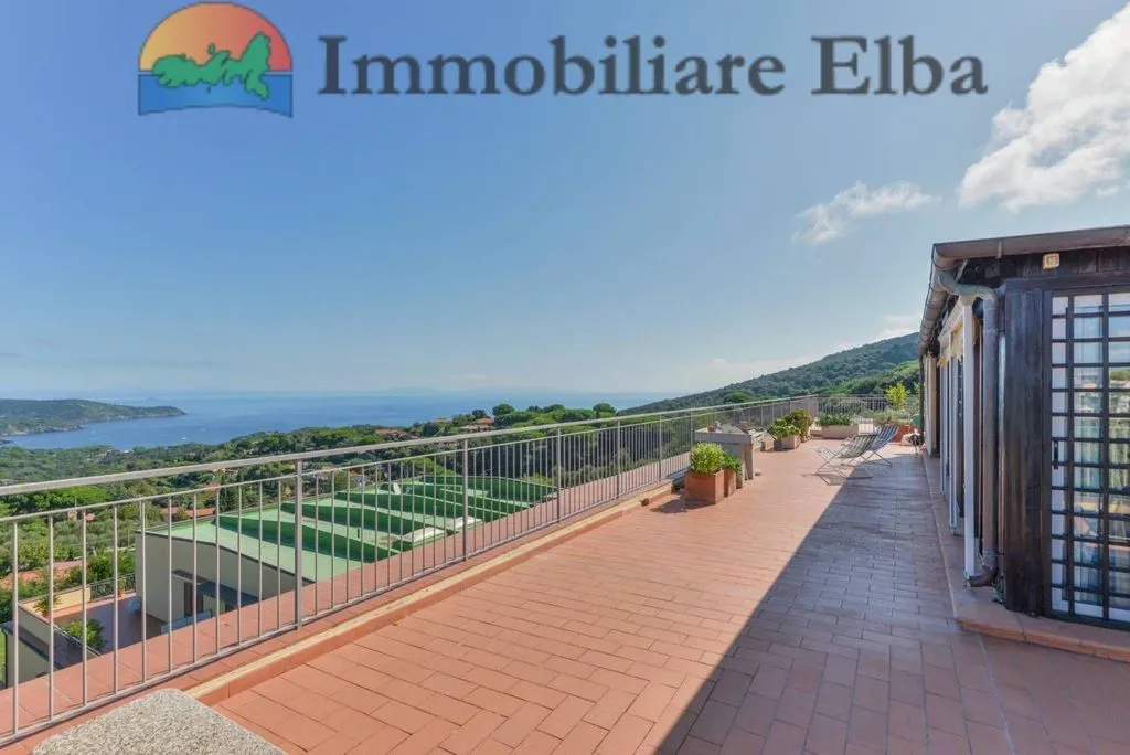 Terrasse - Luxury Penthouse with Sea View in Capoliveri