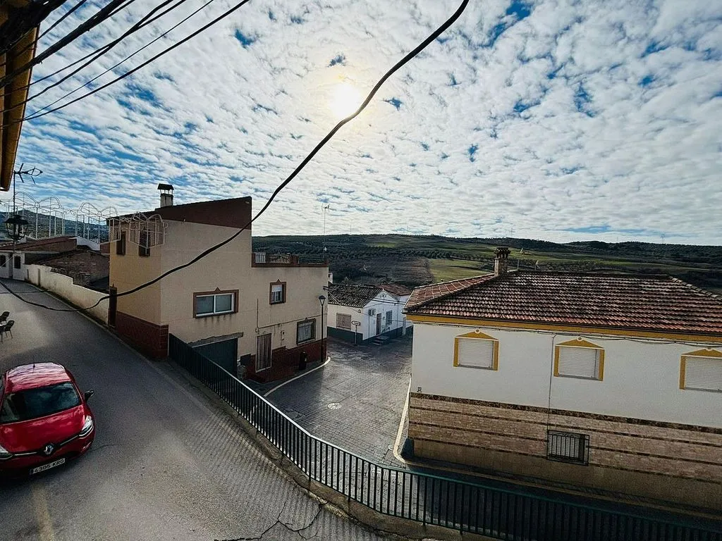 Extérieur - Semi-detached House for Renovation in Calicasas