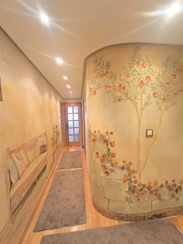 Hallway - Apartment with Ascender in Repeléga Centre