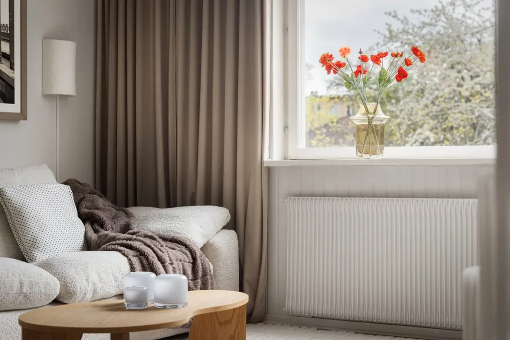 Séjour - Funkis-Style Flat with Garden in Midsommarkransen