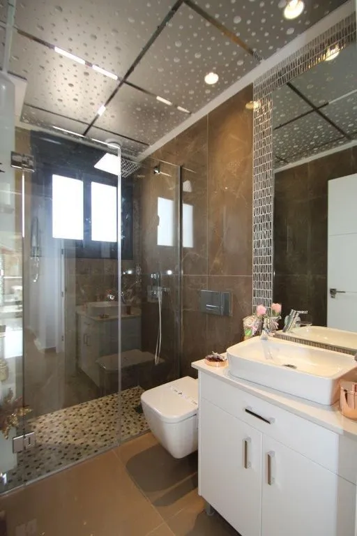 Salles de bain - Luxury Villa with Lake and Sea Views in San Miguel