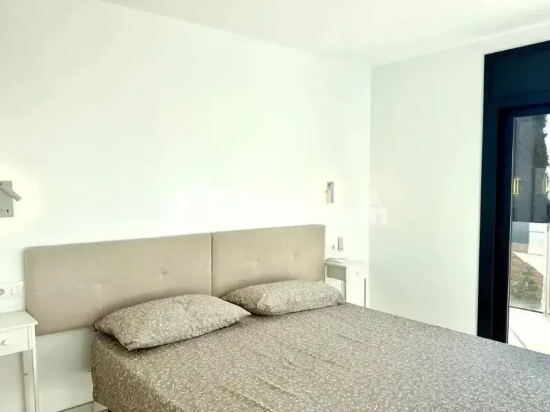 Chambres - Chalet with Private Pool in Carrer de Navarra