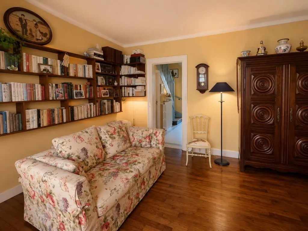 Living Room - 1950s House with Garden in Lanveur