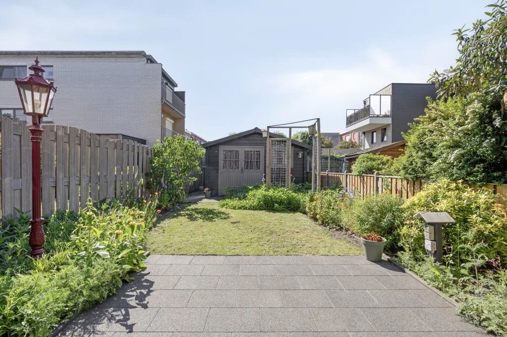 Aed - Instapklare Bel-etage in Stabroek