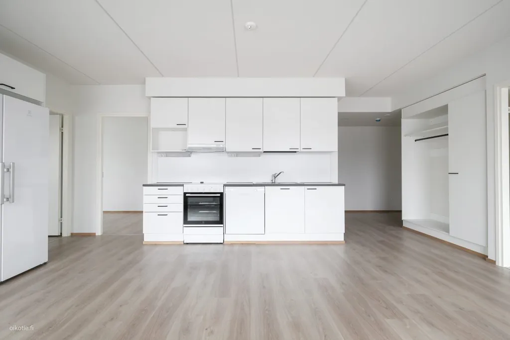 Köök - Asumisoikeus Flat with Sauna in Espoo