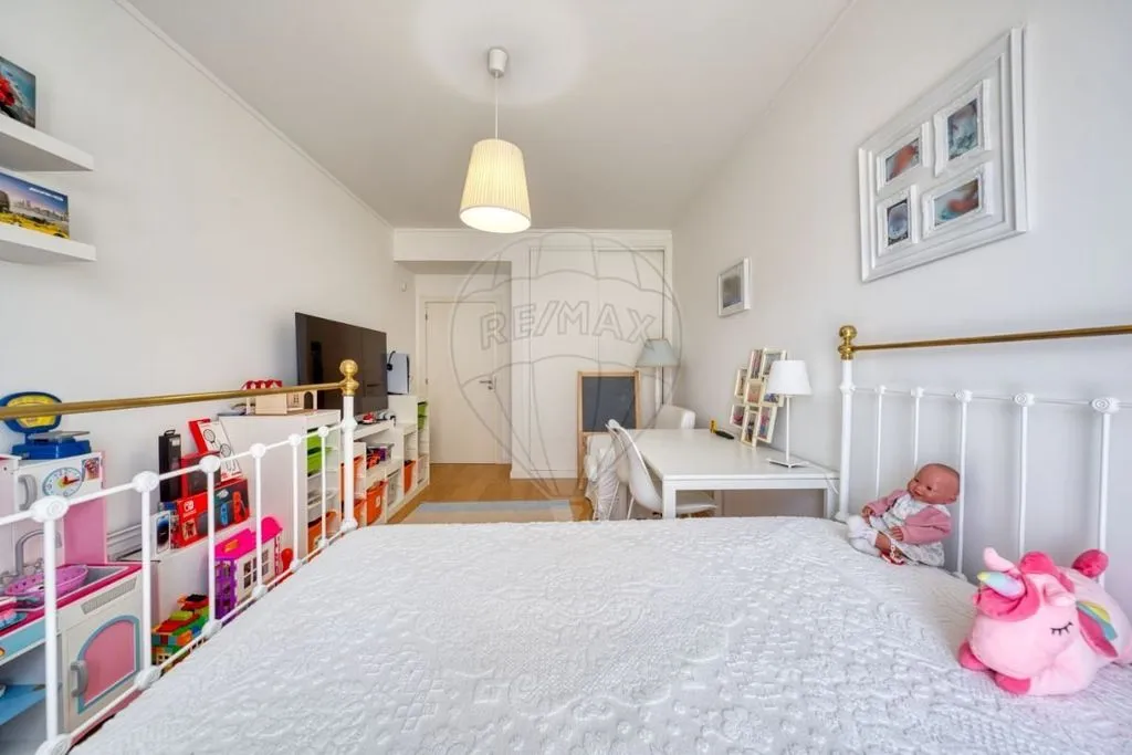 Magamistoad - Luxury Villa with Extensive Land in Torres Novas
