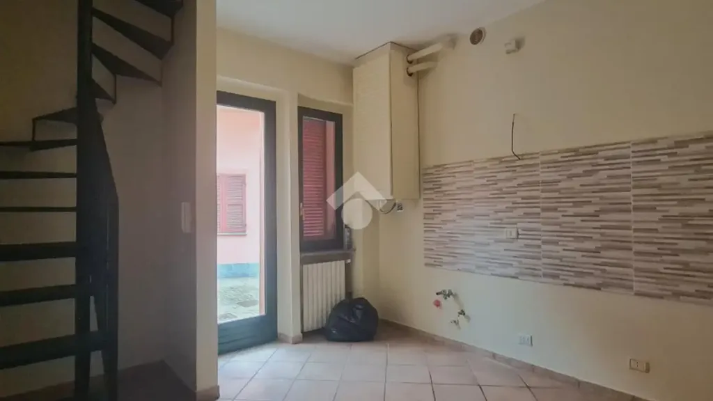 Elutuba - Rental Duplex in Bra with Central Location