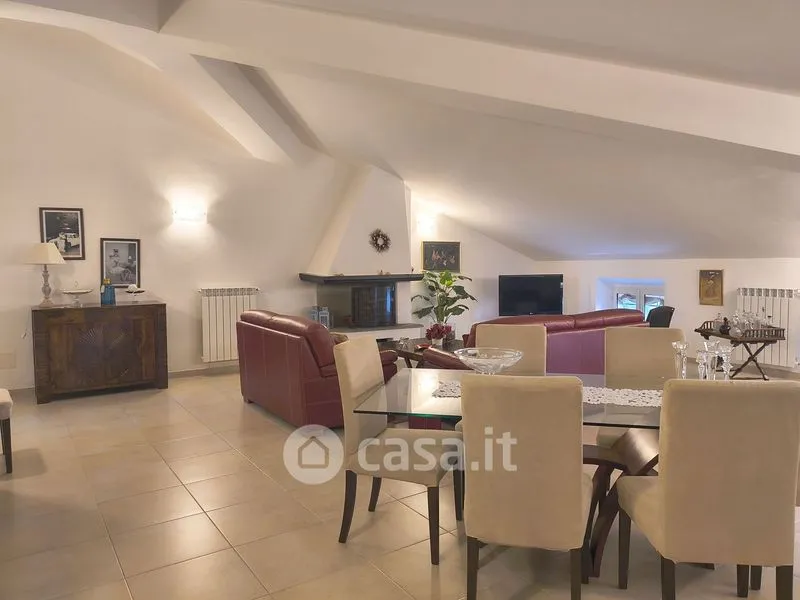 Esszimmer - Refined Apartment with Dependance in Tuscania Historic Centre