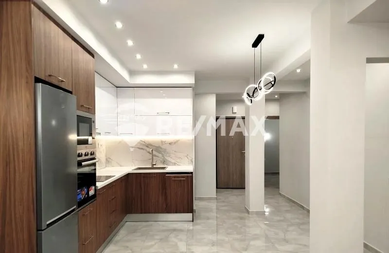 Köök - Renovated Apartment with Balcony in Thessaloniki