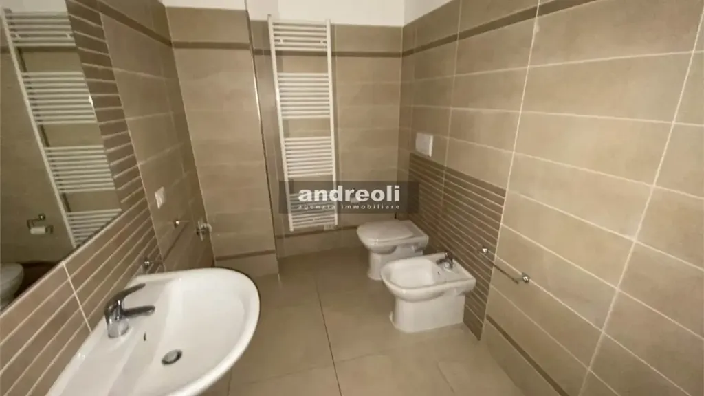 Vannitoad - Newly Built Apartment with Balcony in Jesi