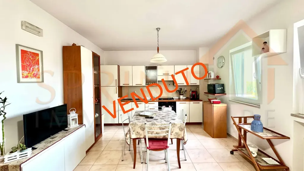 Söögituba - Bright Apartment with Balcony in Monopoli
