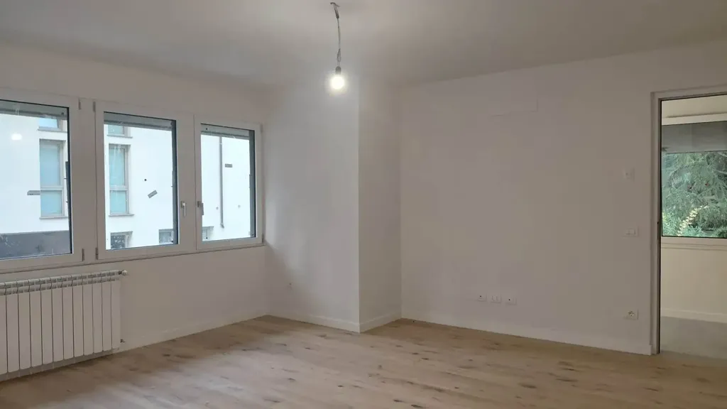 Pièces - Rustic-Style Apartment with Veranda in Florence