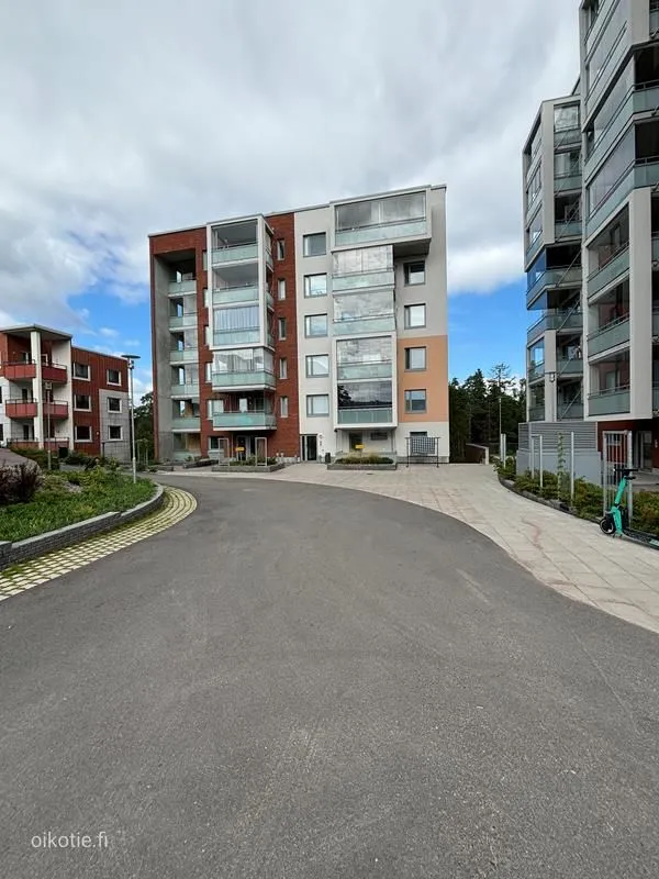 Välivaade - Modern Apartment with Balcony in Tiistilä, Espoo