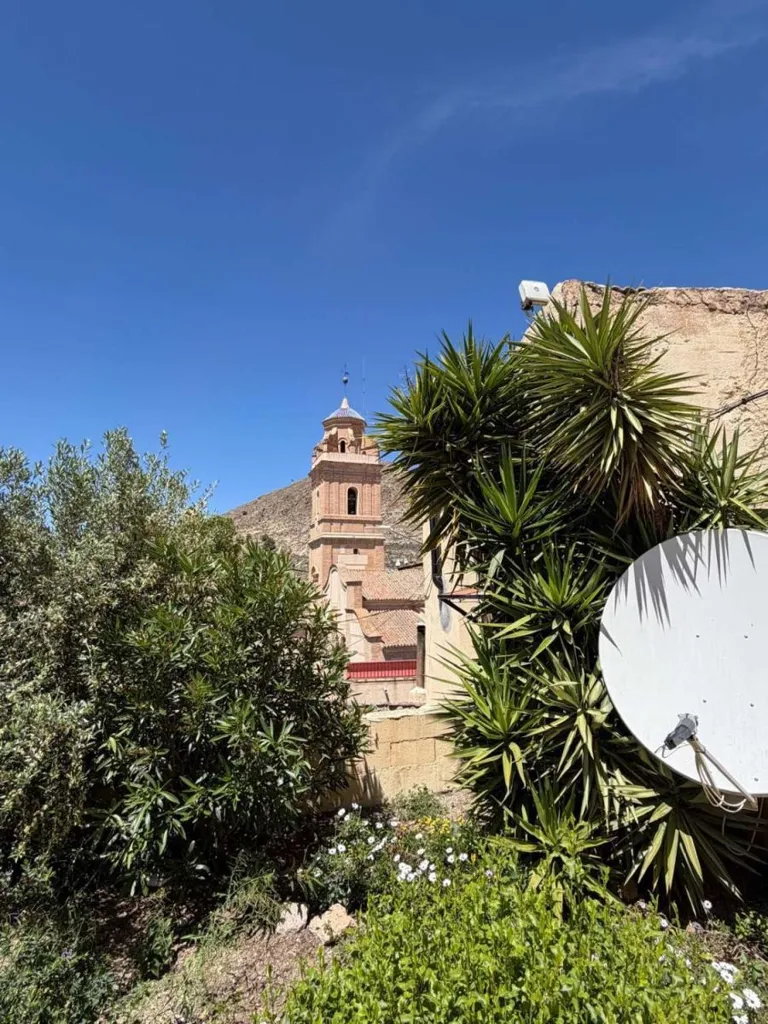 Extérieur - 3-Bedroom House with Mountain Views in Oria