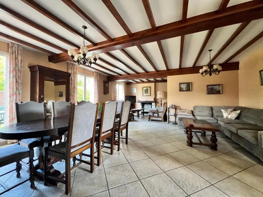 Salle à manger - Maison Familiale avec Terrasse à Chassieu